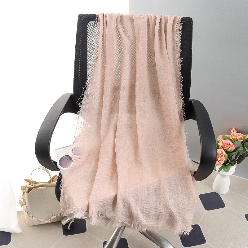 G245 Mäkký a priedušný voilový hidžáb