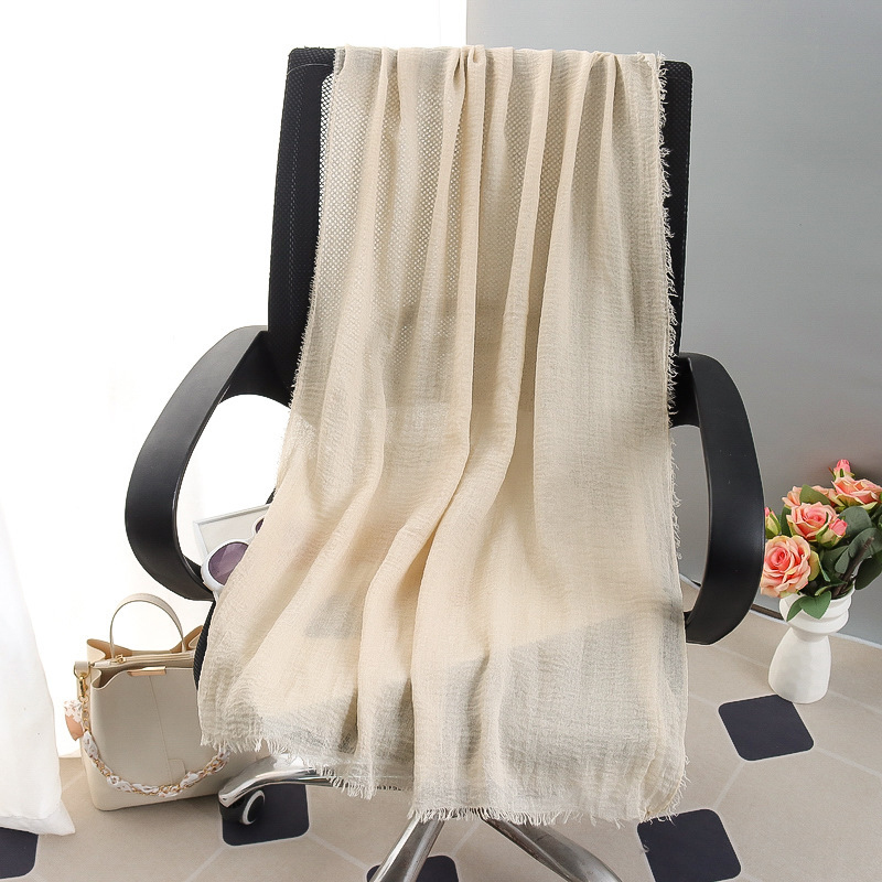 G245 Mäkký a priedušný voilový hidžáb