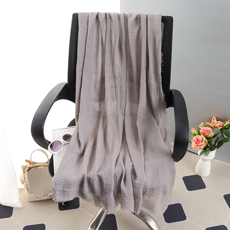 G245 Mäkký a priedušný voilový hidžáb