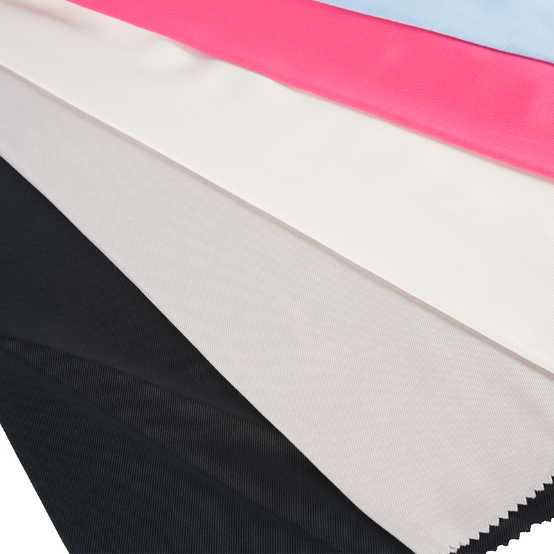 POLY RAYON STREDNÝ TWILL