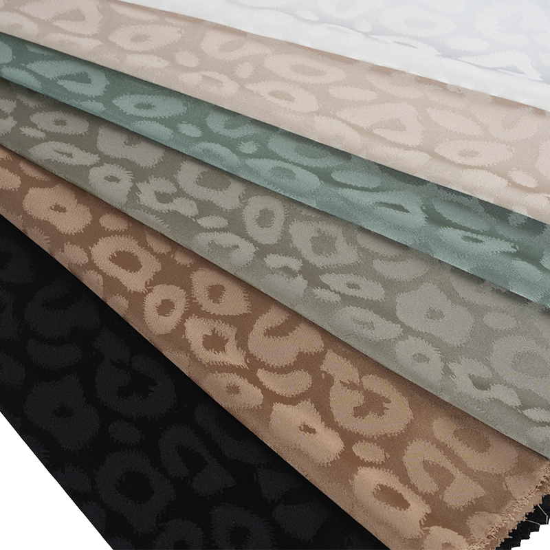 50/75 Stretch Satin Leopard Jacquard