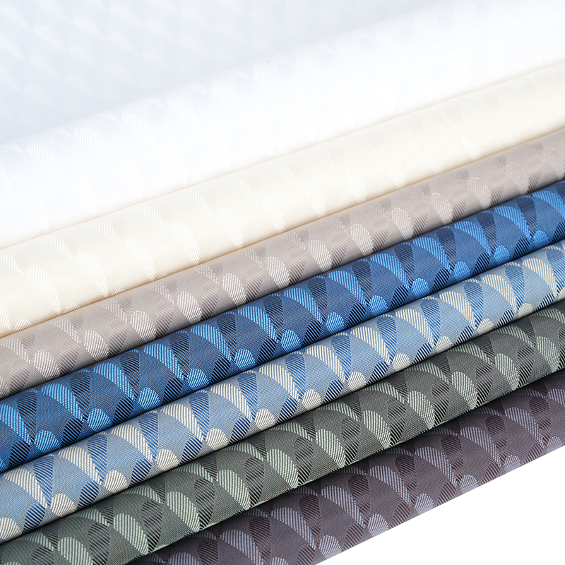 Polyesterové katiónové dvojfarebné symetrické love žakárové farbenie