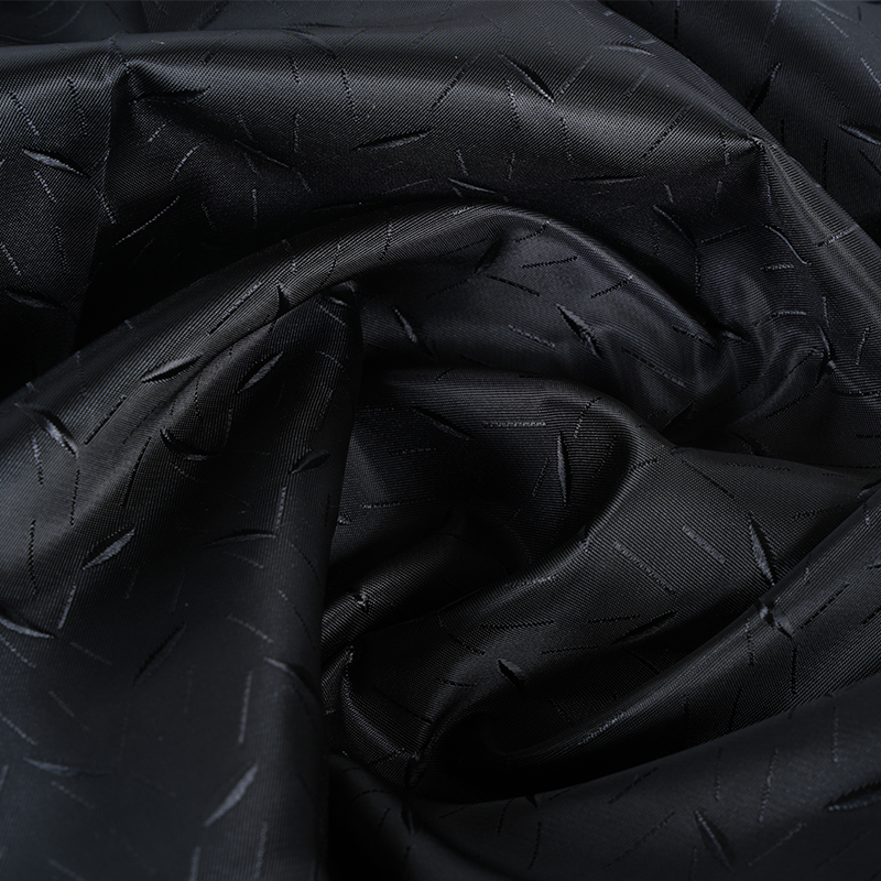 Nové katiónové farbenie kvetov Dahti z pšenice