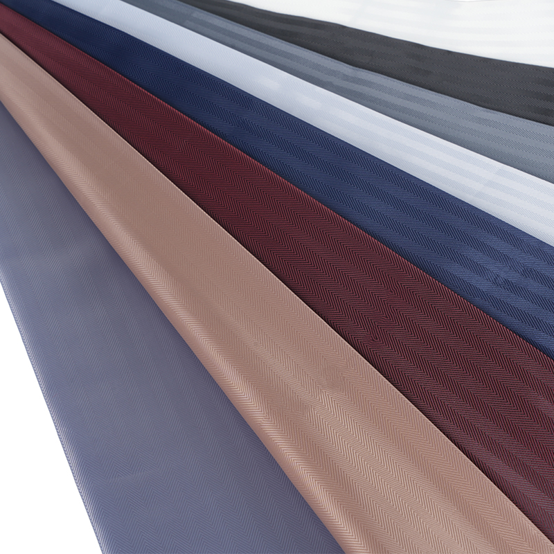 Polyester 0,5 sústružené pruhy malé žakárové