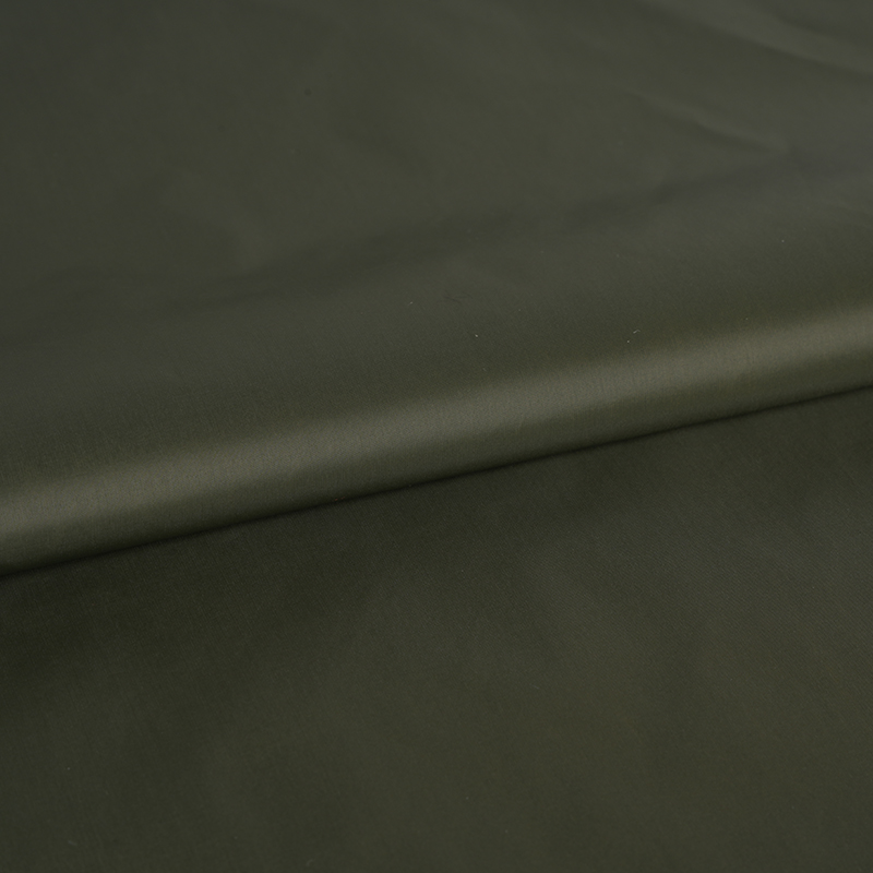 400T matný nylonový spinning farbený hydroizolačnou tkaninou