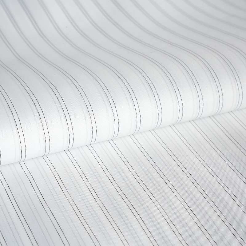 Polyesterová elastická podšívka s hodvábnymi rukávmi