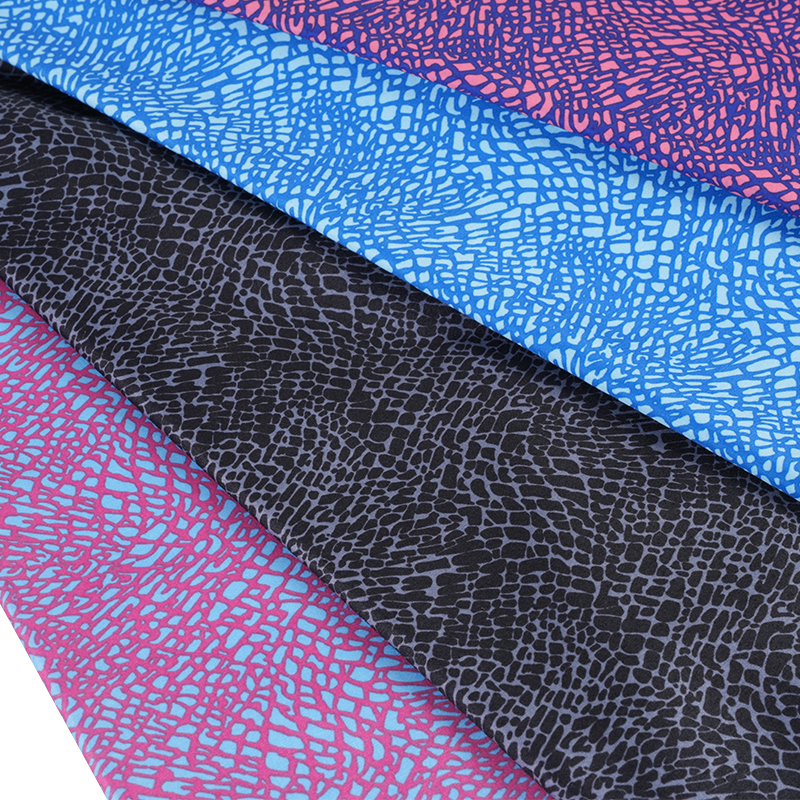 Polyesterové tkaniny pre digitálnu tlač, ktoré nezodpovedajú špecifikácii