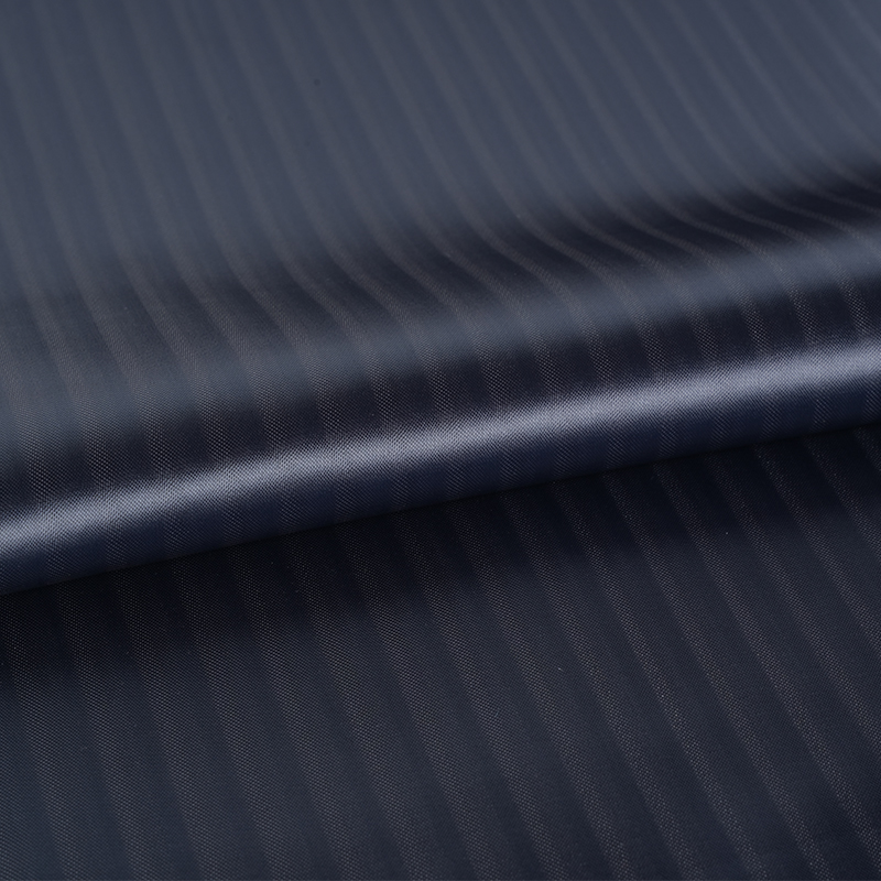 PV saténová tkanina so skrytými pruhmi